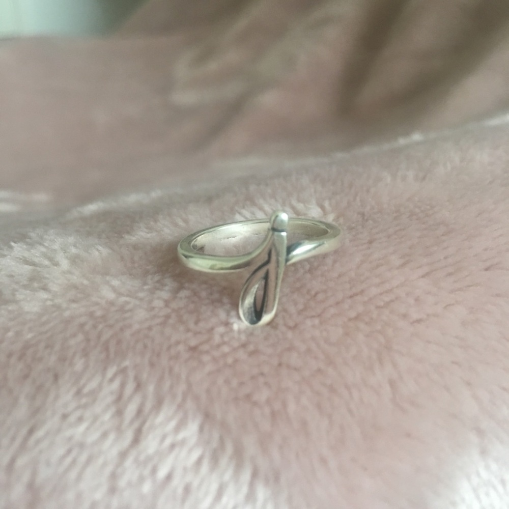 James Avery letter “J” Ring!